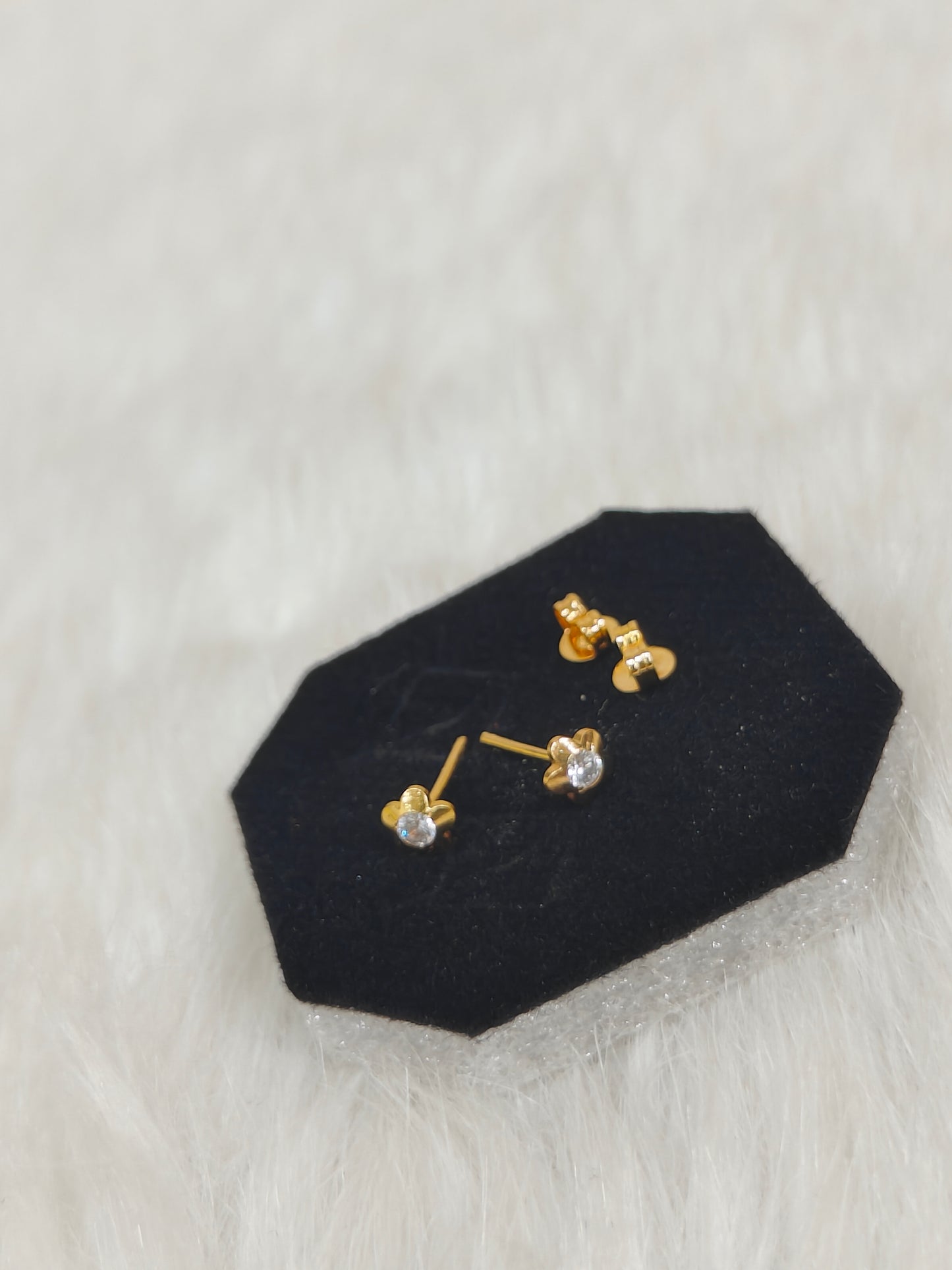 Shweta Golden Earrings
