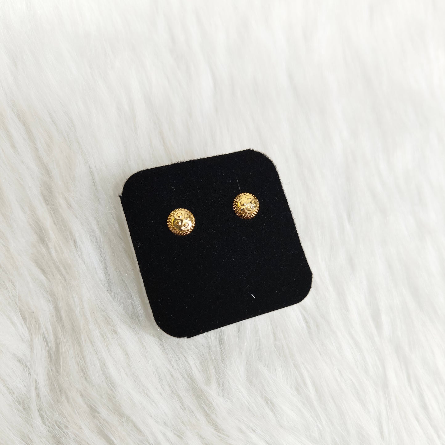 Shanaya Golden Earrings