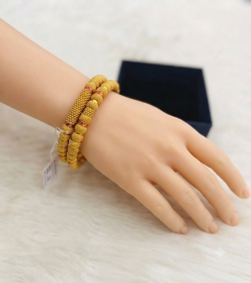 Kirti Bangle