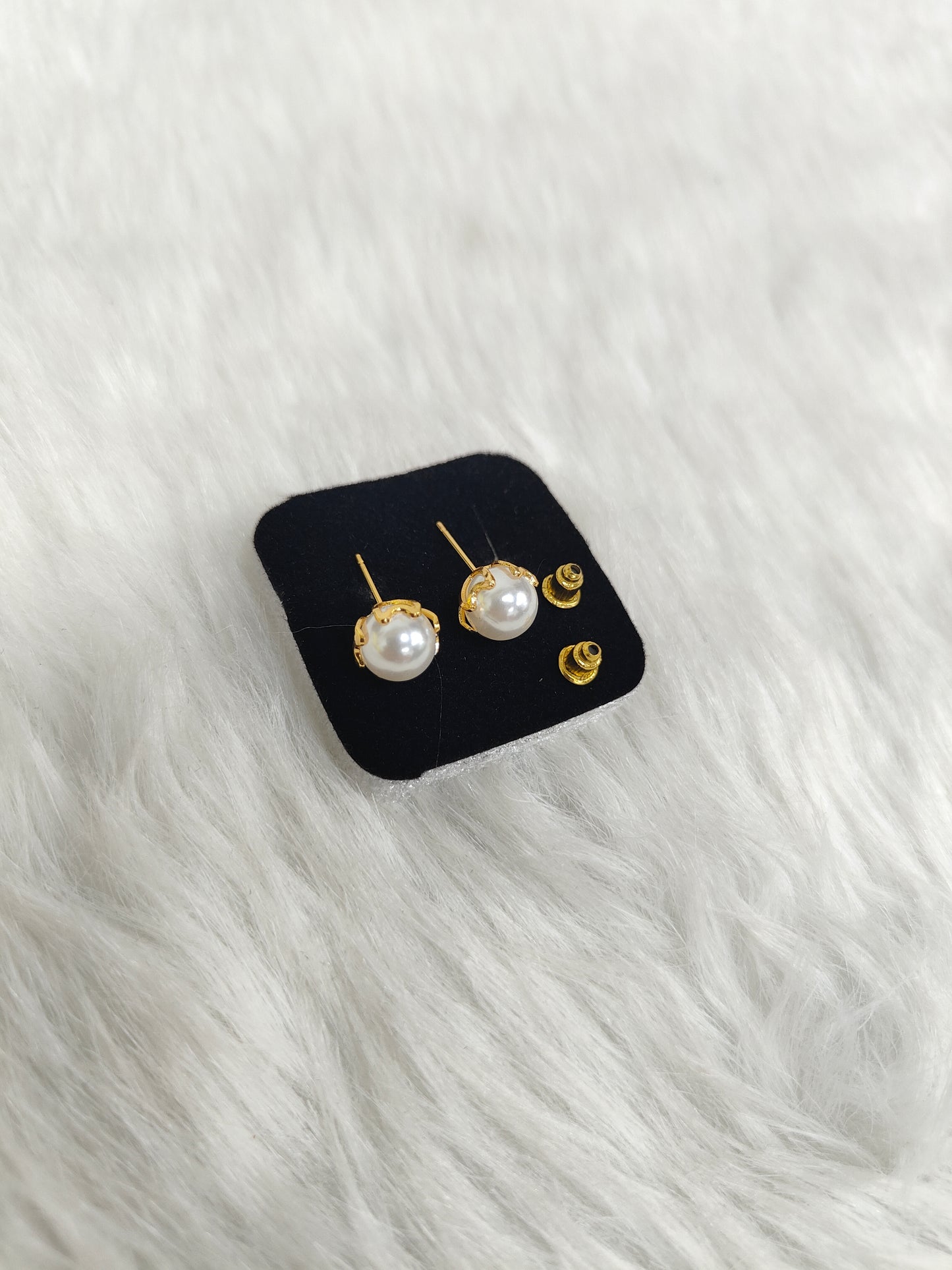 Nisha Golden Earrings