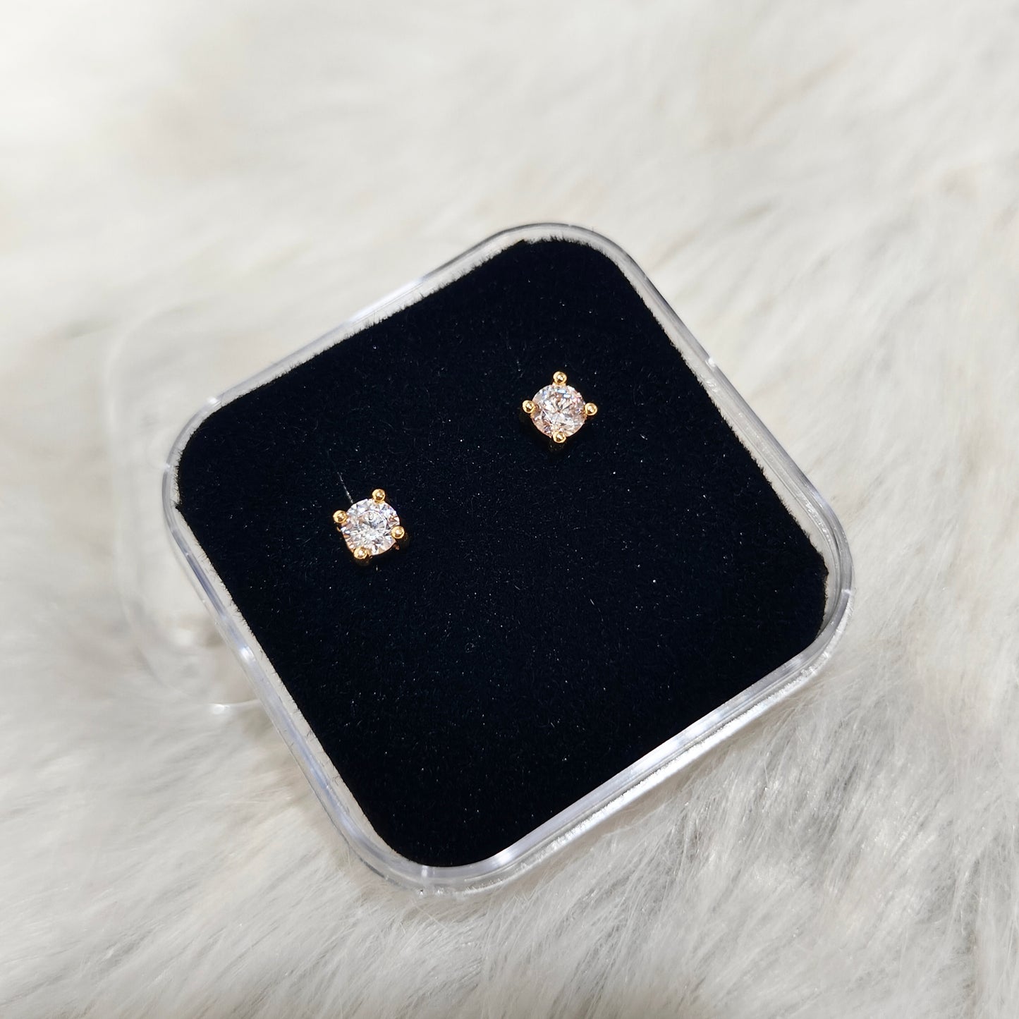 Vanya Golden Earrings